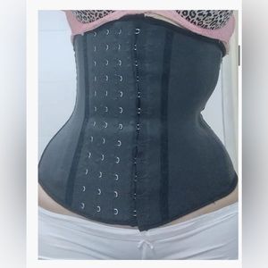 NWT Waist Trainer for Women Latex Underbust Waist Cincher Corset Sport Girdle -M